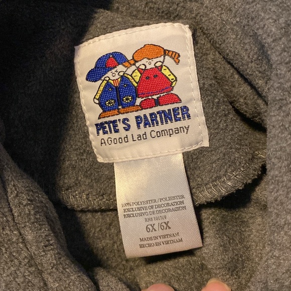 Pete’s Partner Gorgeous Peacoat - Picture 5 of 6